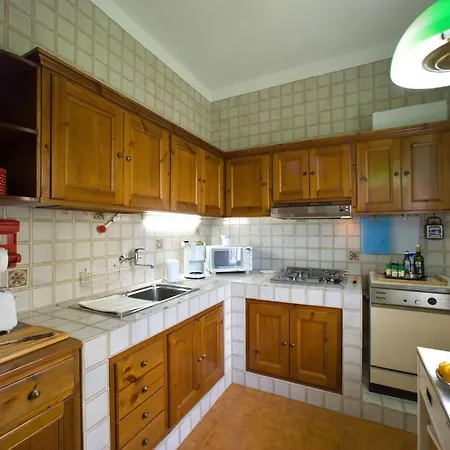 Donna Elisa Apartment